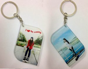 Móc khóa Mica in hình theo yêu cầu